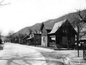 History, Elkhorn Inn &amp; Theatre